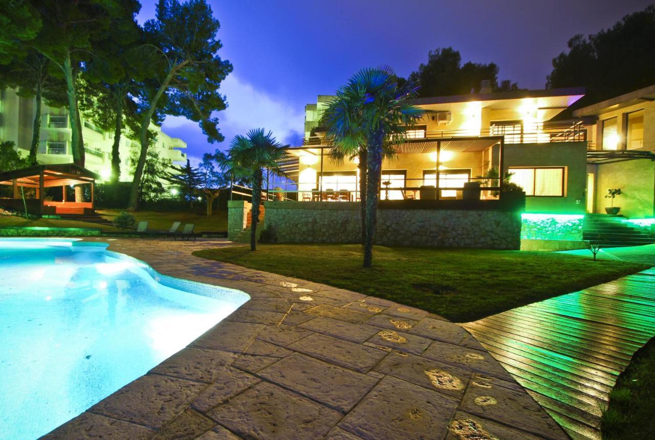 Villa Planet Салоу Экстерьер фото